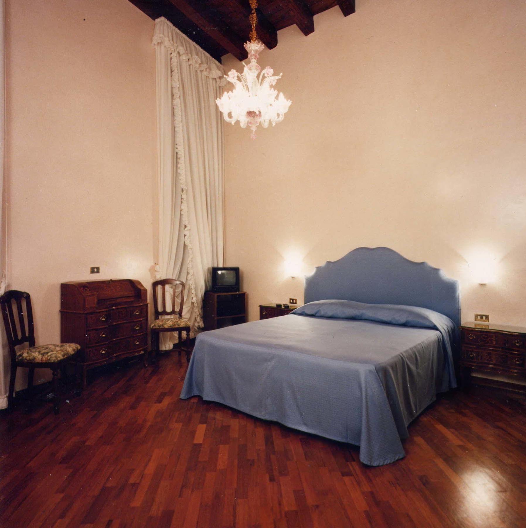 Hotel Piccola Fenice เวนิส ห้อง รูปภาพ